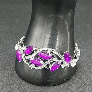 Vintage Silver Rhinestone Bracelet Purple Marquise Crystals 7.75in